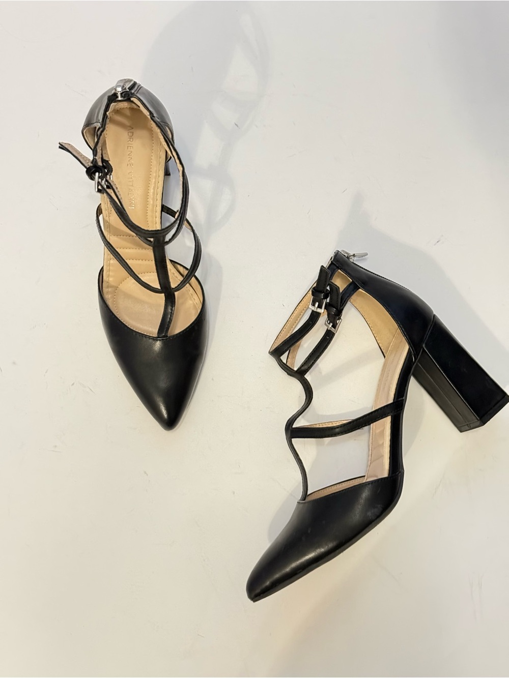 Adrienne Vittadini Black Strappy Pointed-Toe Block Heel Pumps size 8.5